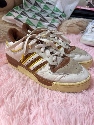 Adidas Forum 84 Low Marrones y Amarillas