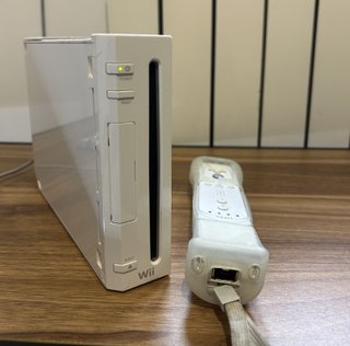 Nintendo Wii Bianca + Telecomando Wii Remo