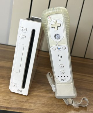 Nintendo Wii Bianca + Telecomando Wii Remo