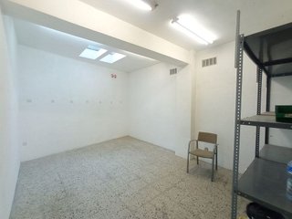 Local comercial en venta en Pedró en Cornellà de Llobregat