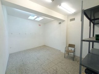 Local comercial en venta en Pedró en Cornellà de Llobregat