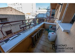Piso en venta en Creu de Barberà en Sabadell