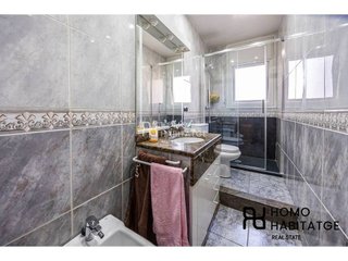 Piso en venta en Creu de Barberà en Sabadell