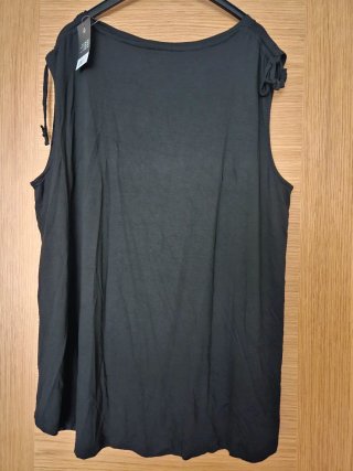Camiseta negra talla 52-54