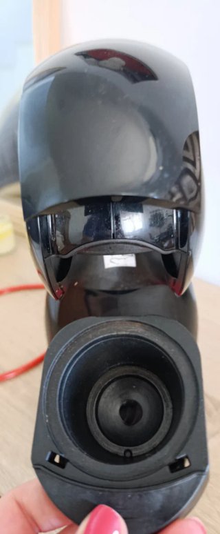 Macchina da caffè a capsule Dolce Gusto DeLonghi Nero