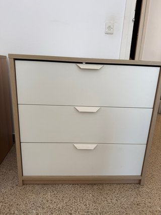Cómoda cajonera para habitación