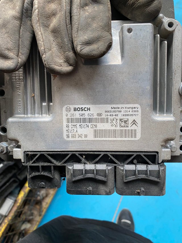 Centralita Motor Bosch 0261S05191 PSA