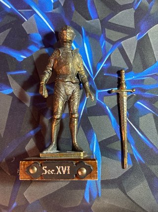 Figura Caballero Siglo XVI Bronce