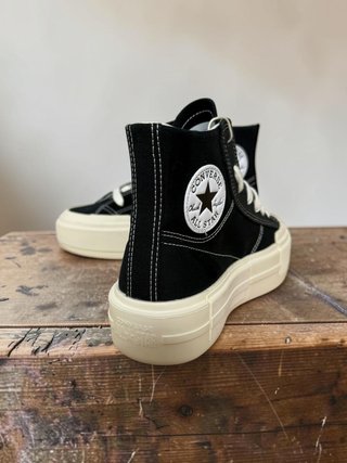Converse Negras Plataforma