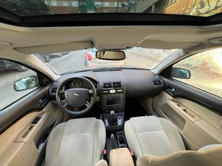 Ford Mondeo 2004