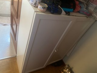 Zapatero de madera y plástico