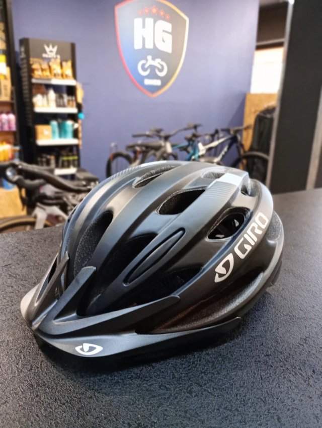 Casco Giro Revel 54-61cm Negro