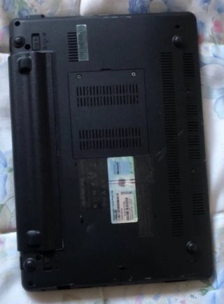 Ordenador portátil ASUS 1201ha 12.1”