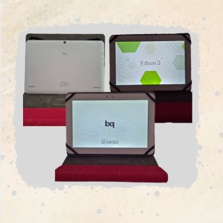 Tablet bq Edison 3 Blanca con funda rosa.