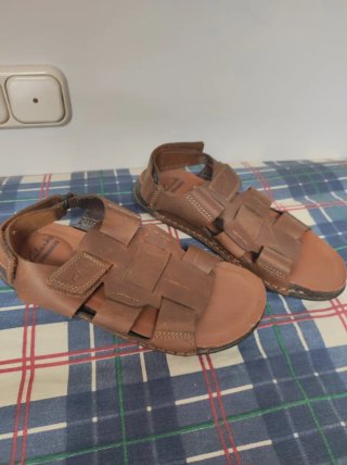 Sandalias Clarks Marrones