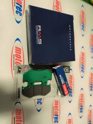 Kit Pastillas Freno Moto Honda SH 125 y bujía