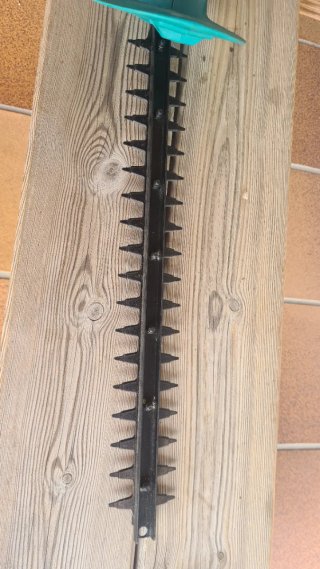 Corta setos eléctrico Bosch AHS 45-16