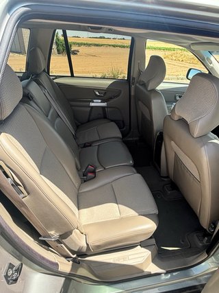 Volvo XC90 2003