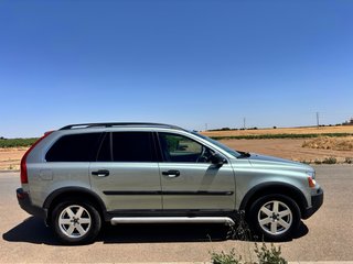 Volvo XC90 2003