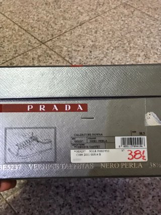 Scarpe Prada n.38,5 donna