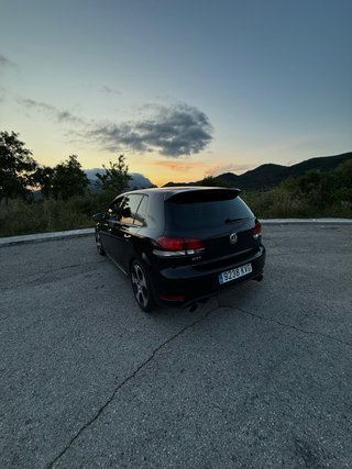 Volkswagen Golf VI GTI 2010