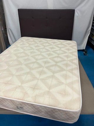 Base Tapizada + Colchón 150×190