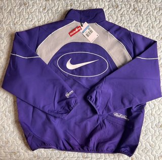 Chaqueta Deportiva Supreme x Nike Morada Talla M