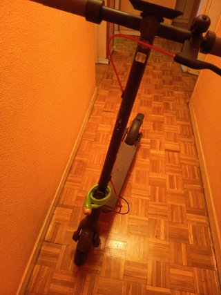 Patinete Eléctrico NAVEE V25i Pro 2024