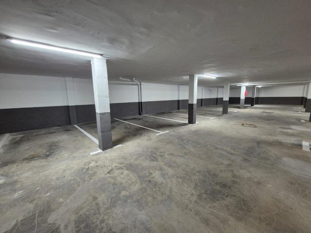 PARKING EN ALQUILER EN SANT MEDIR!!!