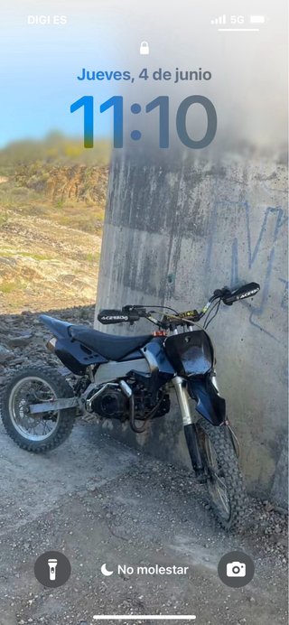 Pit Bike Orion 140cc Negra y Roja