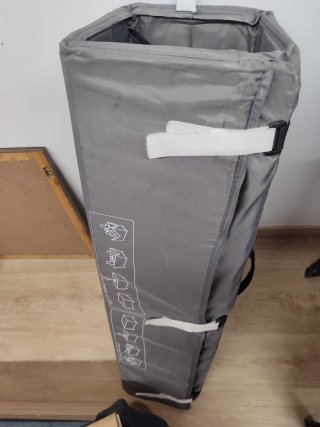 Cuna de bebé plegable