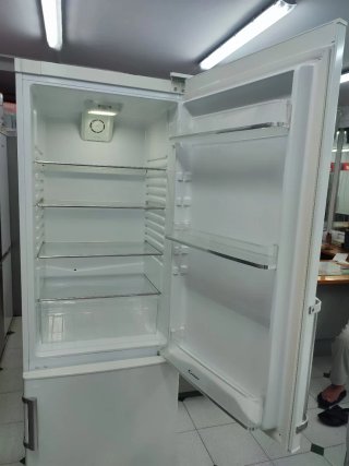 Nevera marca Candy 185/60cm A+ con garantía envío