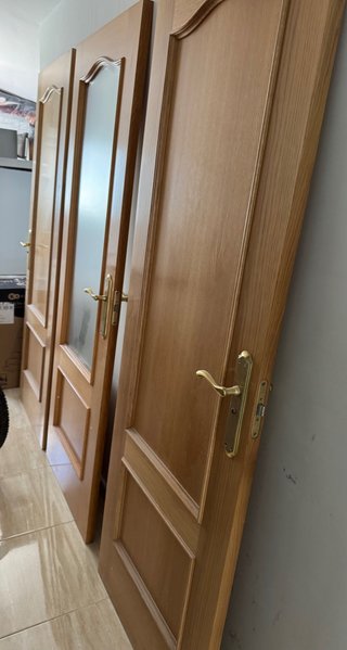 Puertas de madera maciza
