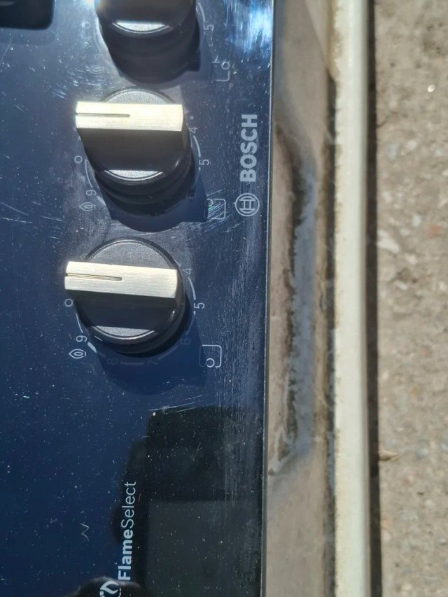 Encimera de gas Ciudad Bosch 3 fuegos