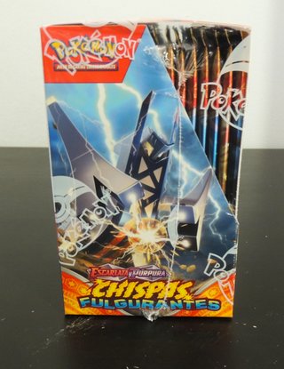 Caja 36 Sobres Pokémon Chispas Fulgurantes