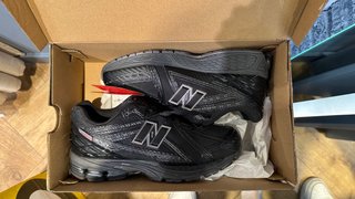 New Balance 1906R Hombre Negro Plata