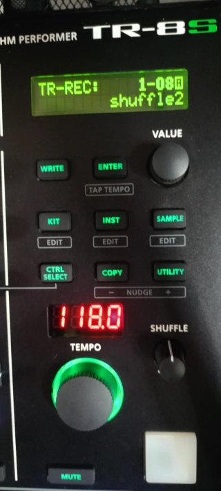 Roland TR-8S Rhythm Performer
