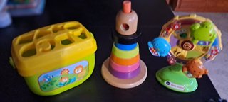 Lote juegos bebé, torre apilable, noria musical y
