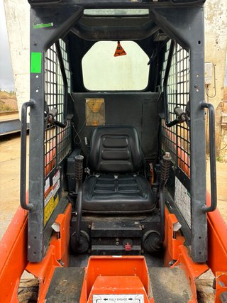 Minicargadora Bobcat S70