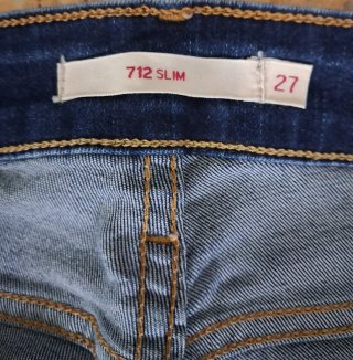Pantalón vaquero mujer Levi's azul talla 27.