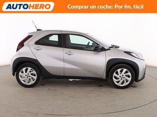Toyota Aygo X Cross 1.0 Play
