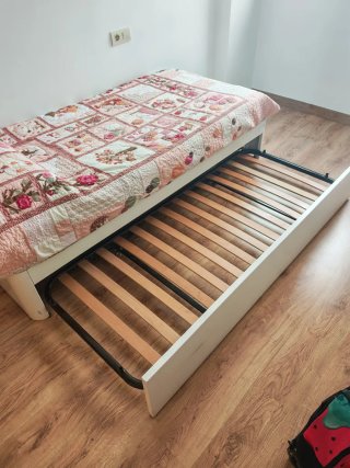 Cama nido sin colchones.