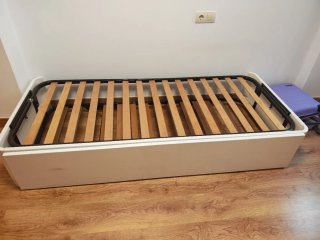 Cama nido con un colchón