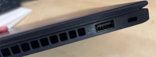 Lenovo Thinkpad T14s Gen 1 + maleta