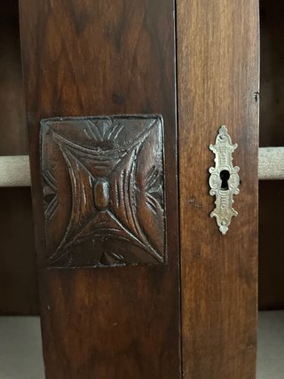 Mueble aparador madera y mármol
