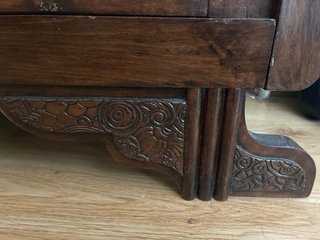 Mueble aparador madera y mármol