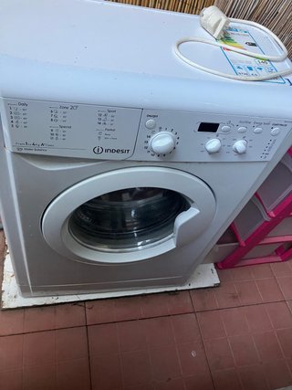 Lavatrice Indesit 4 kg