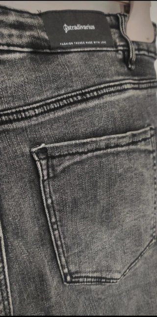 Vaqueros pitillo grises talla 38