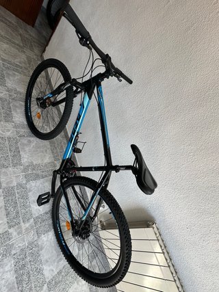 Bicicleta MTB Trail Rock Negra y Azul