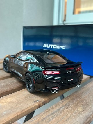 Chevrolet Camaro ZL1 Autoart 1/18